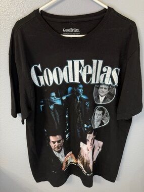 Black Graphic Short Sleeve Tee - Men’s Crewneck